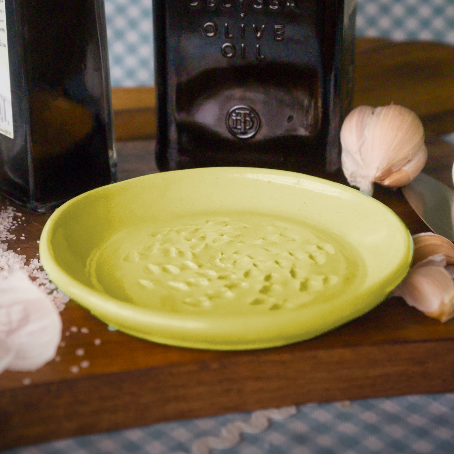 Lemon Merengue Garlic Grater